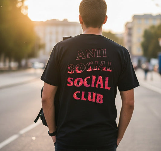 Anti Social Social Club – Fuego Rojo (Negra / Blanca) 🔥 Edición Especial con Estilo Ígneo